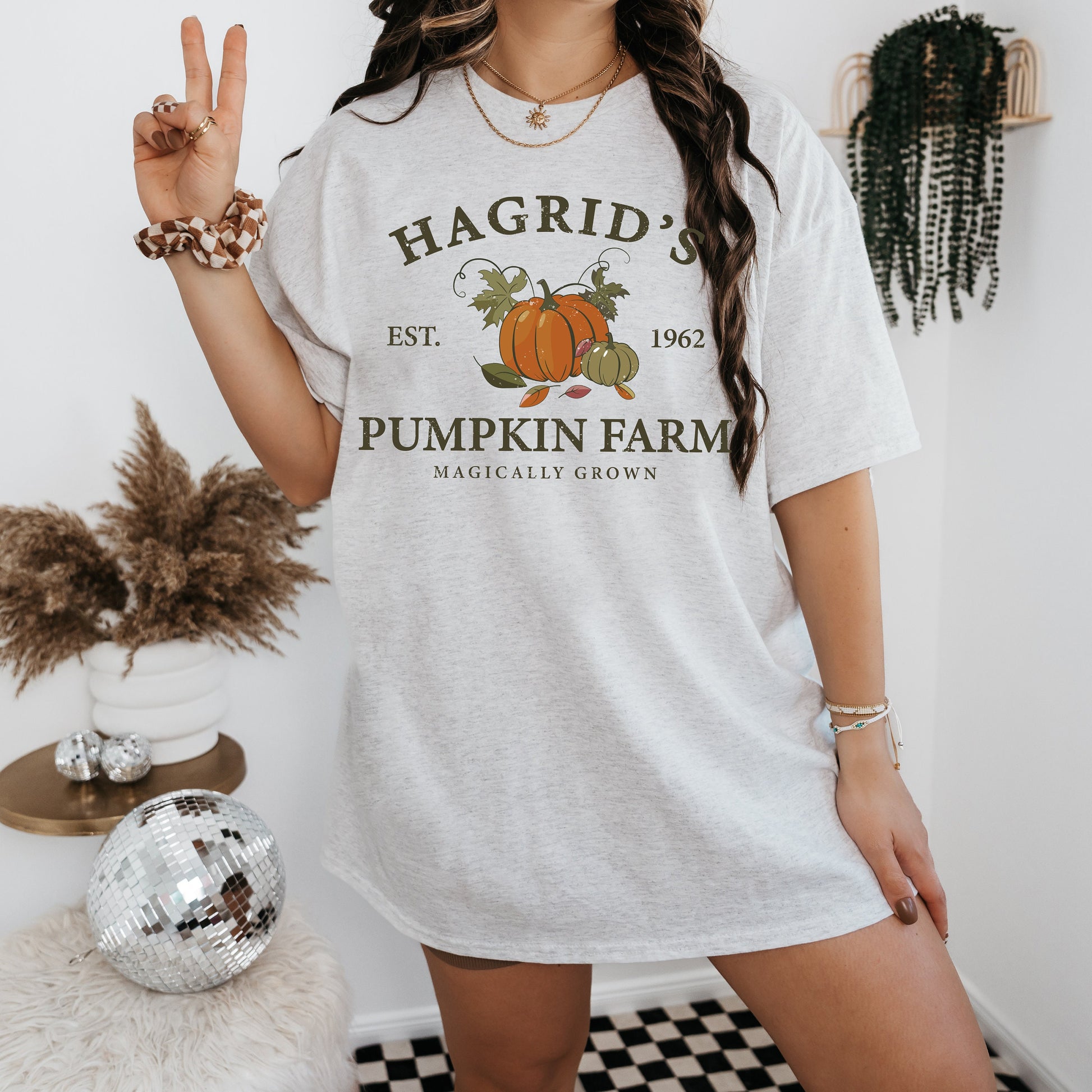 a pink background with the words quality guarantee